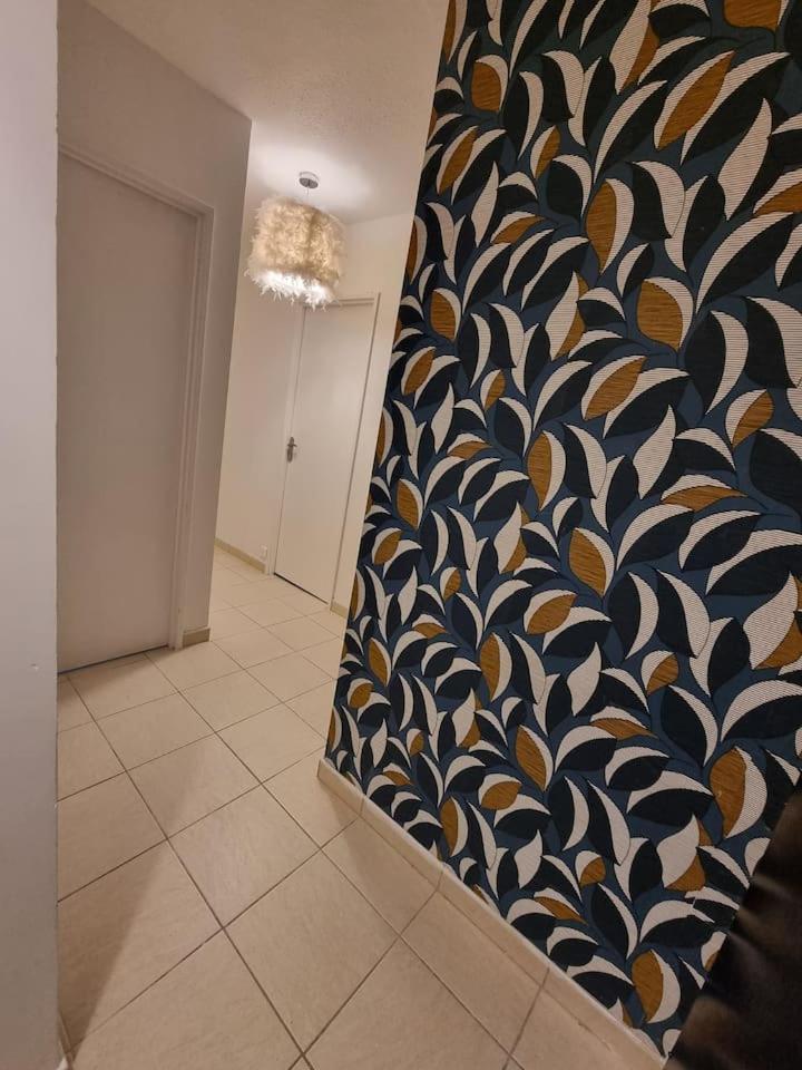 Grand Appartement 3 Chambres Disney - Paris - 82M2 Neuilly-sur-Marne Ngoại thất bức ảnh