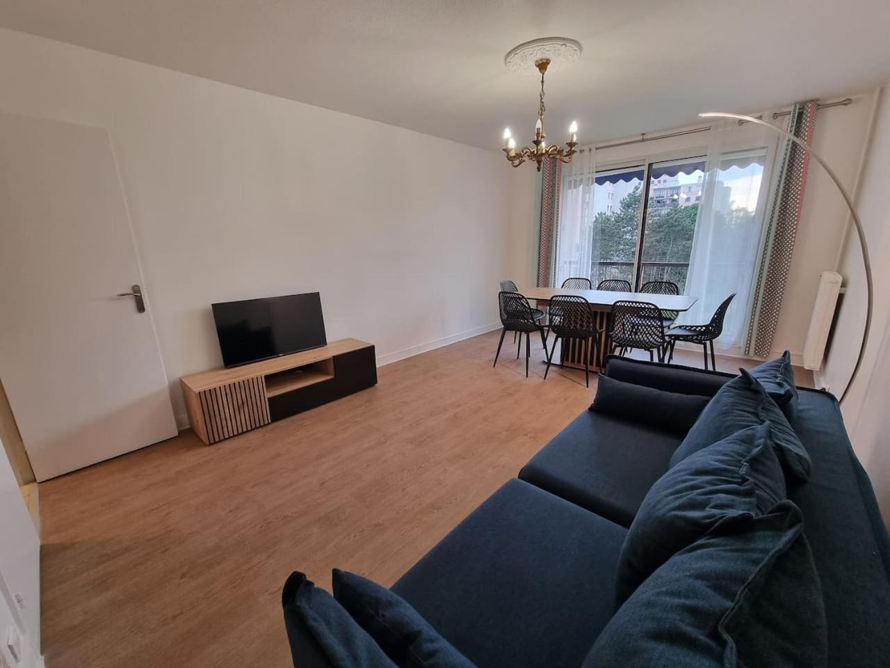 Grand Appartement 3 Chambres Disney - Paris - 82M2 Neuilly-sur-Marne Ngoại thất bức ảnh