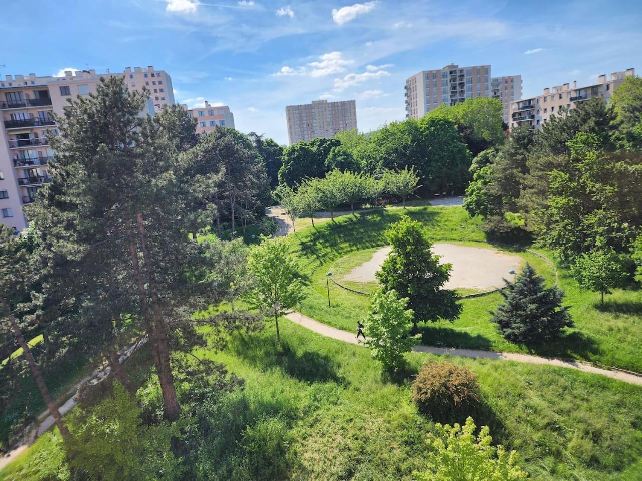 Grand Appartement 3 Chambres Disney - Paris - 82M2 Neuilly-sur-Marne Ngoại thất bức ảnh